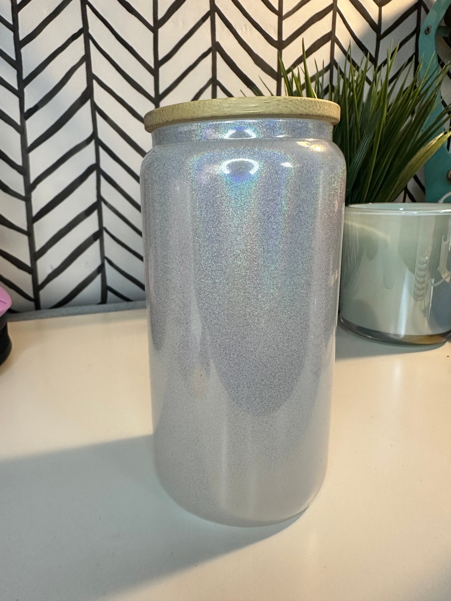 Glitter 18 oz Glass Cup